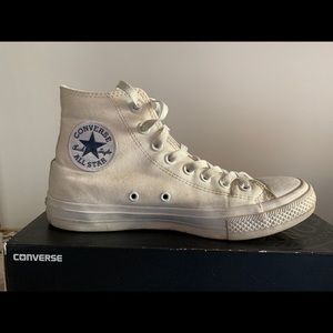 Converse Chuck Taylor All Star II Hi 150148C.